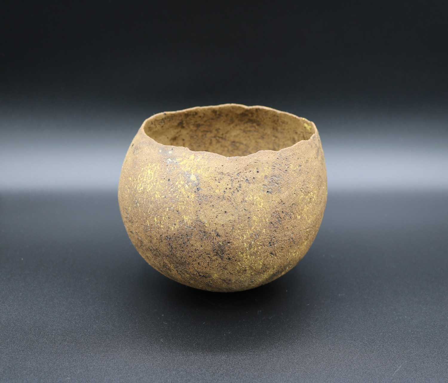 An Early Pinch Pot of Spherical Form